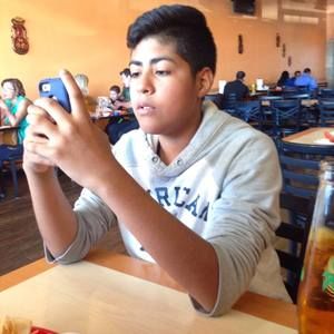 Meet your Posher, Kenneth