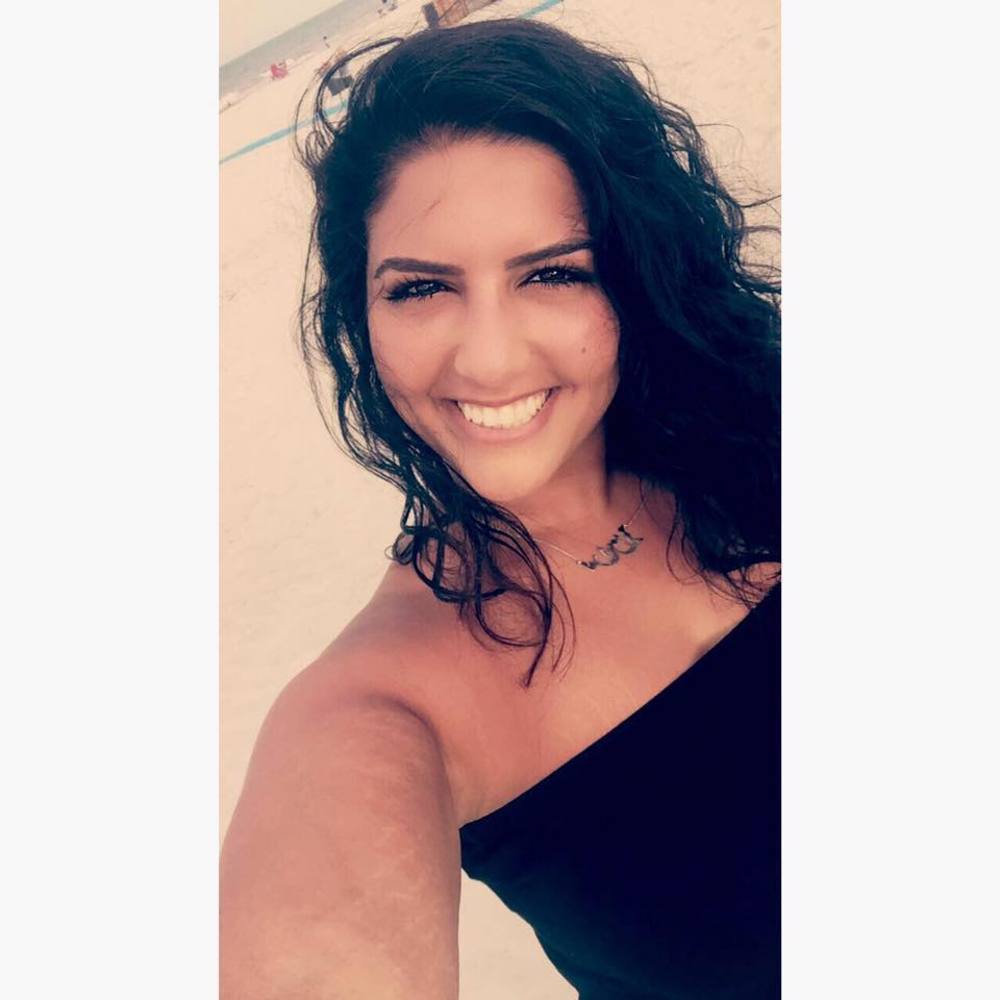 Meet your Posher, Sanaz