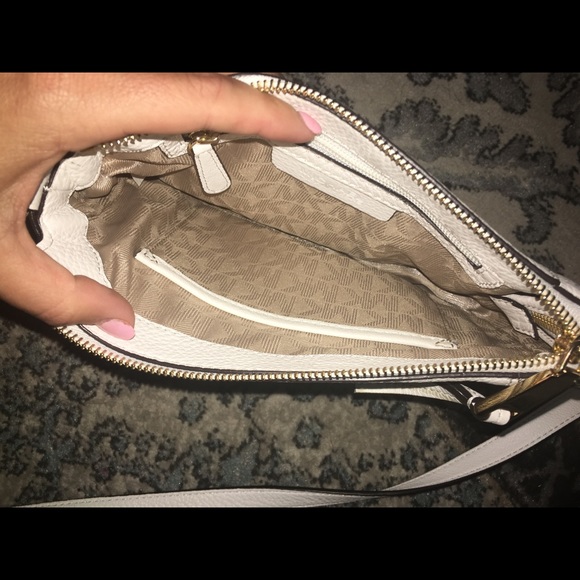 Small white Michael Kors cross body!!PRICE DROP ⬇️ - Picture 2 of 2