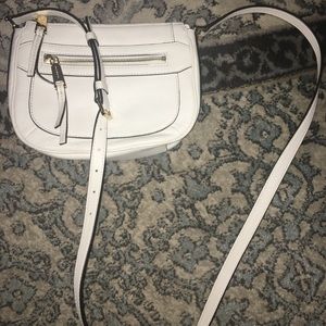 Small white Michael Kors cross body!!PRICE DROP ⬇️