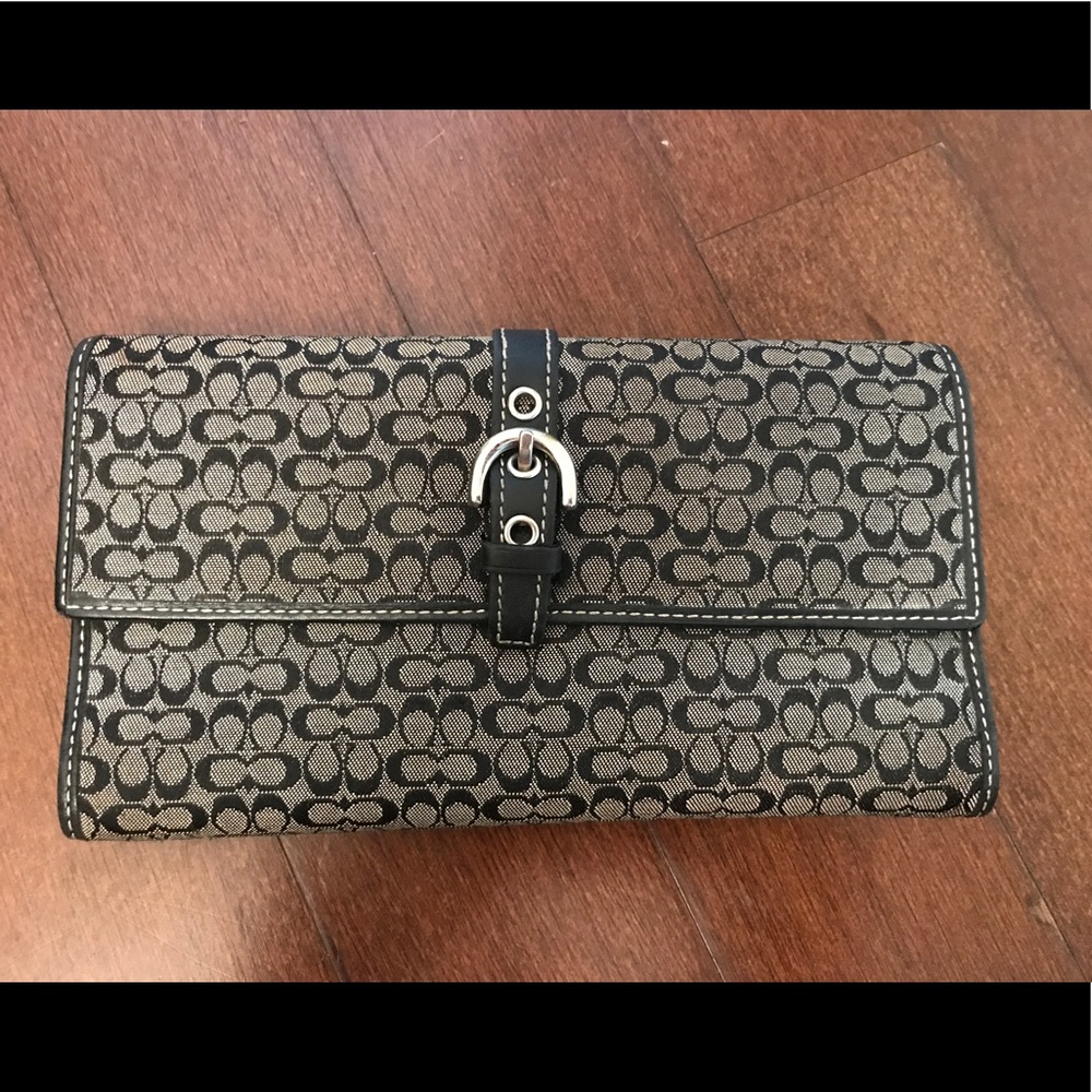 Coach wallet