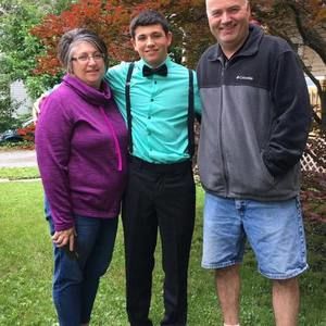 Meet your Posher, Avery