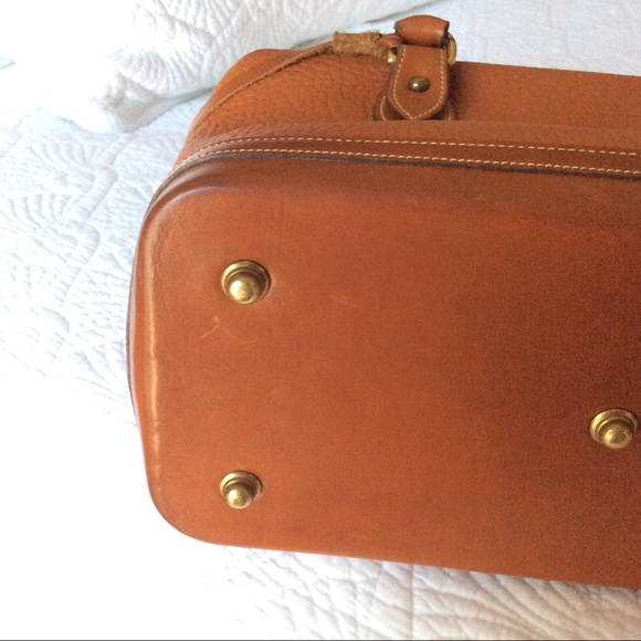 Dooney & Bourke AWL - Picture 7 of 8