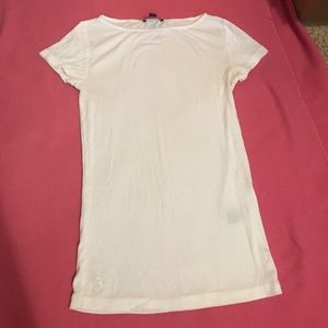White t-shirt