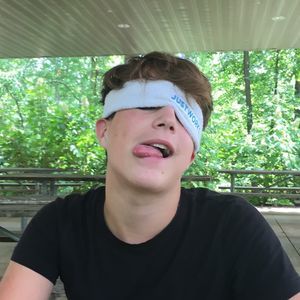 Meet your Posher, Ian