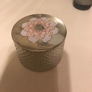 Guerlain Meteorites in 2 Clair