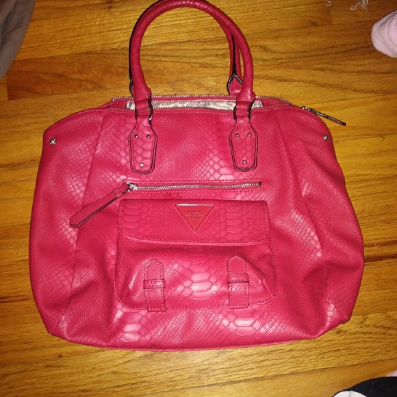 Guess purse red snake print - Picture 5 of 6