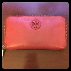 Tory Burch wallet