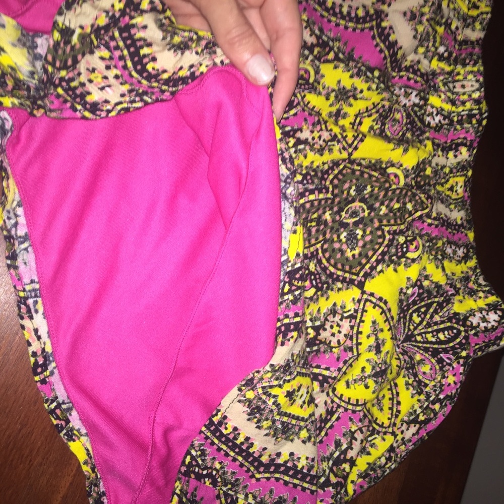 Francesca's Paisley Patterned Short - Picture 7 of 8