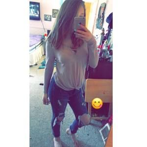 Meet your Posher, Victoria