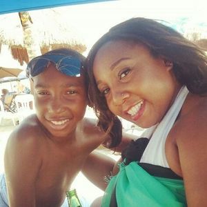 Meet your Posher, Deavon