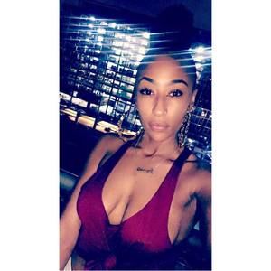 Meet your Posher, Jazmin