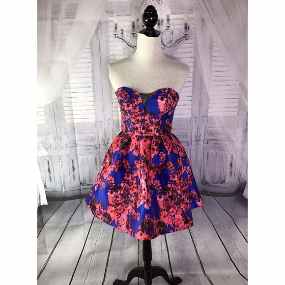 B DARLIN Red Floral Strapless A-Line Dress - Picture 7 of 8