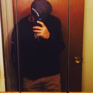 Meet your Posher, Domonique