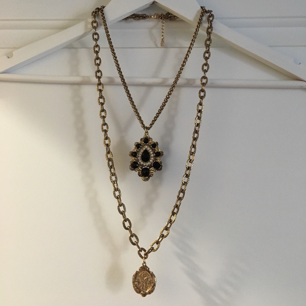 Accessorize double chain gold necklace