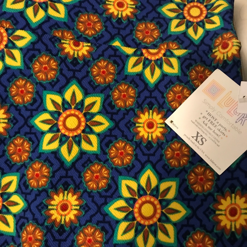 LuLaRoe Cassie XS