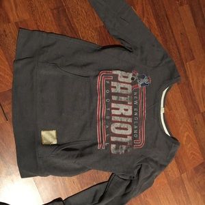 Scoop neck patriots sweatshirt