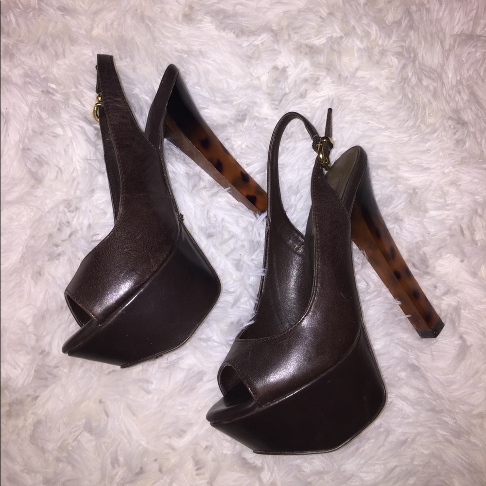 Heels - Picture 2 of 4