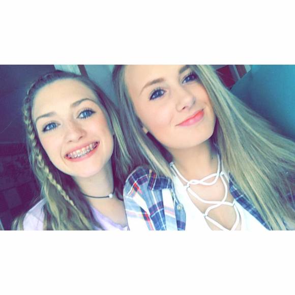 Meet your Posher, Alex - Picture 1 of 1