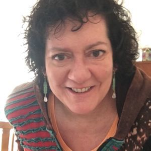 Meet your Posher, Deb