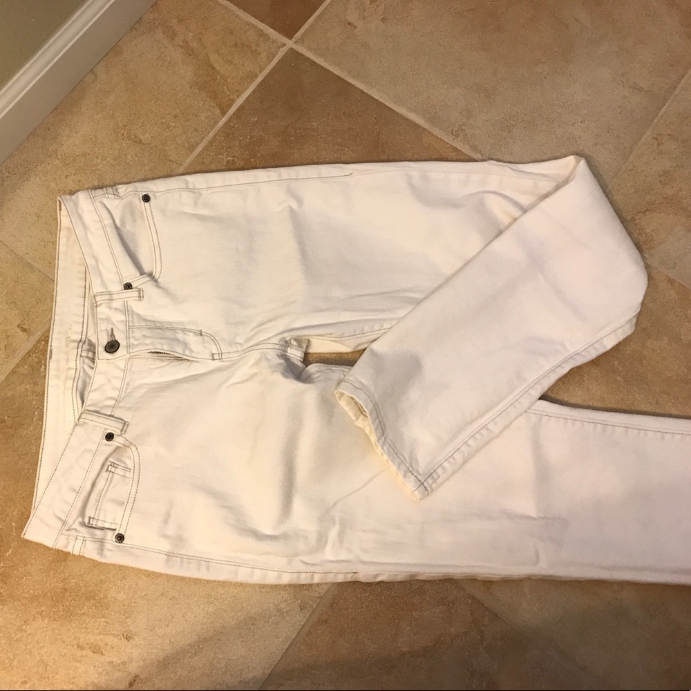 Jeans - Picture 3 of 6