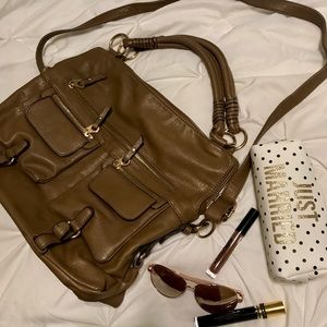 Urban expressions bag w/detachable cross body