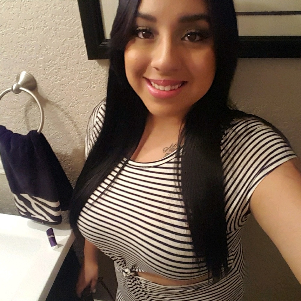 Meet your Posher, Rosamaria