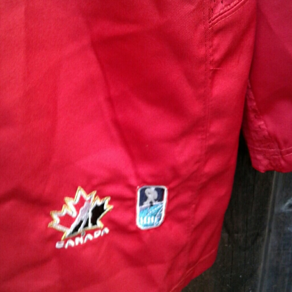 NIKE TEAM CANADA 2014 OLYMPIC REPLICA JERSEY - Picture 3 of 10