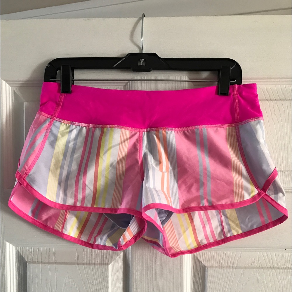 Lululemon Run Speed Short Groovy Stripe (sz 6)
