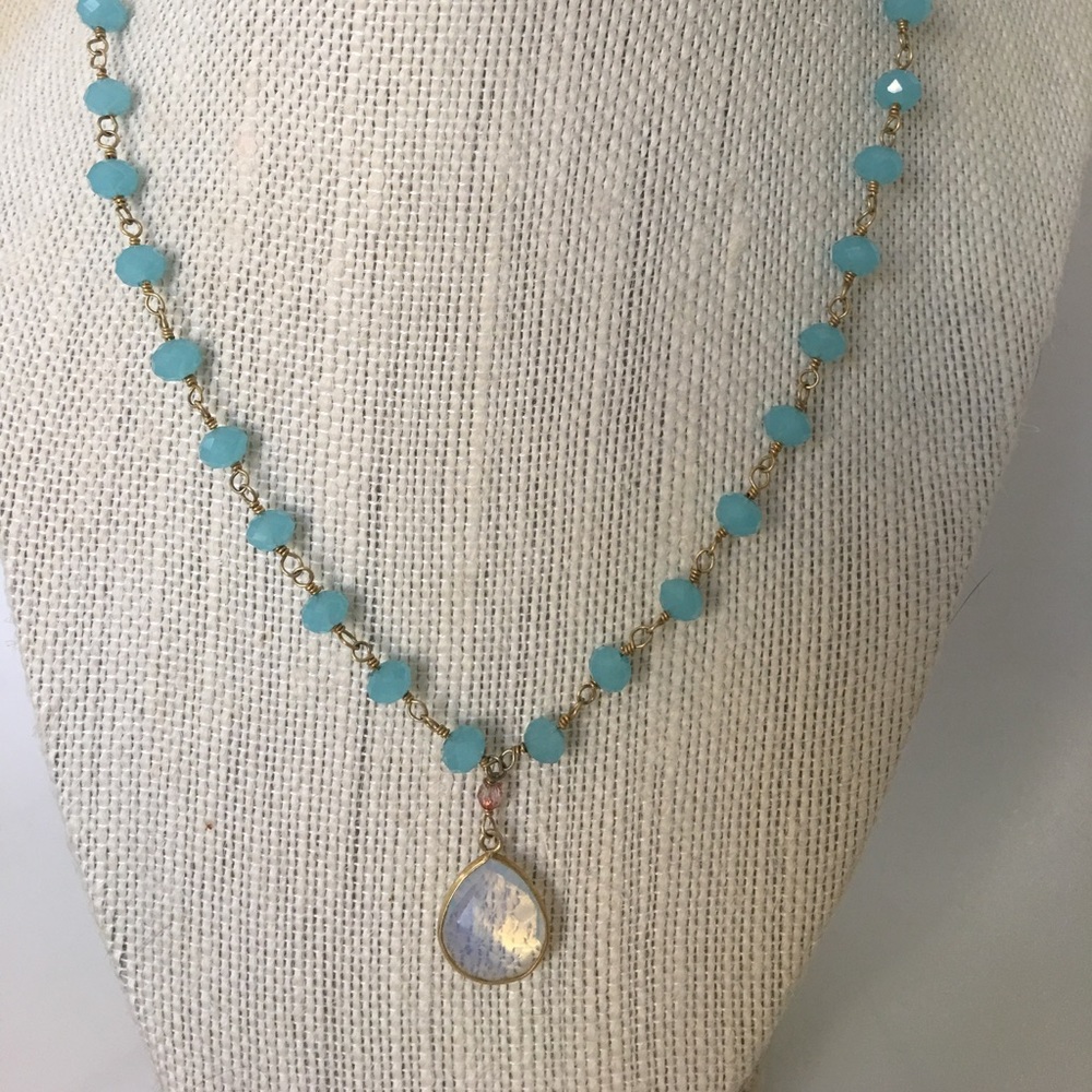 16" end to end blue quartz gemstone necklace