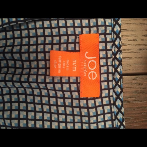 Adorable blue multi shade top - Picture 7 of 7