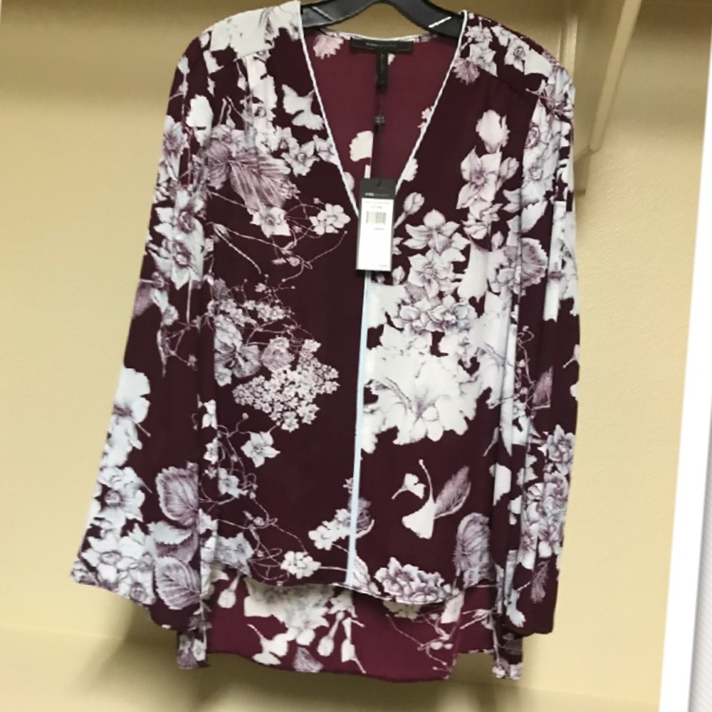 BCBG floral top *nwt color: maroon