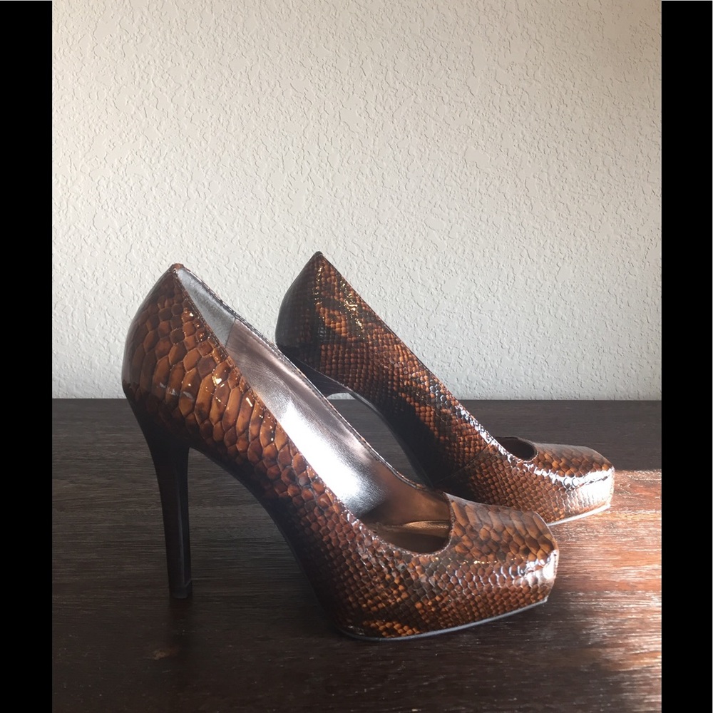 Croc-Embossed Pumps