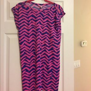 Lilly Pulitzer tshirt dress - navy and hot pink