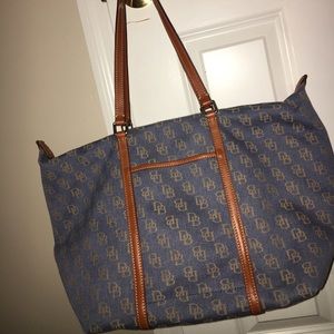 PRICE LOWERED: Authentic Dooney & Bourke!!