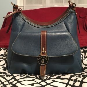 Dooney & Bourke Purse