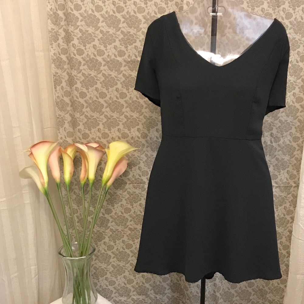 50% OFF❗️LBD Fit and Flare Size Large