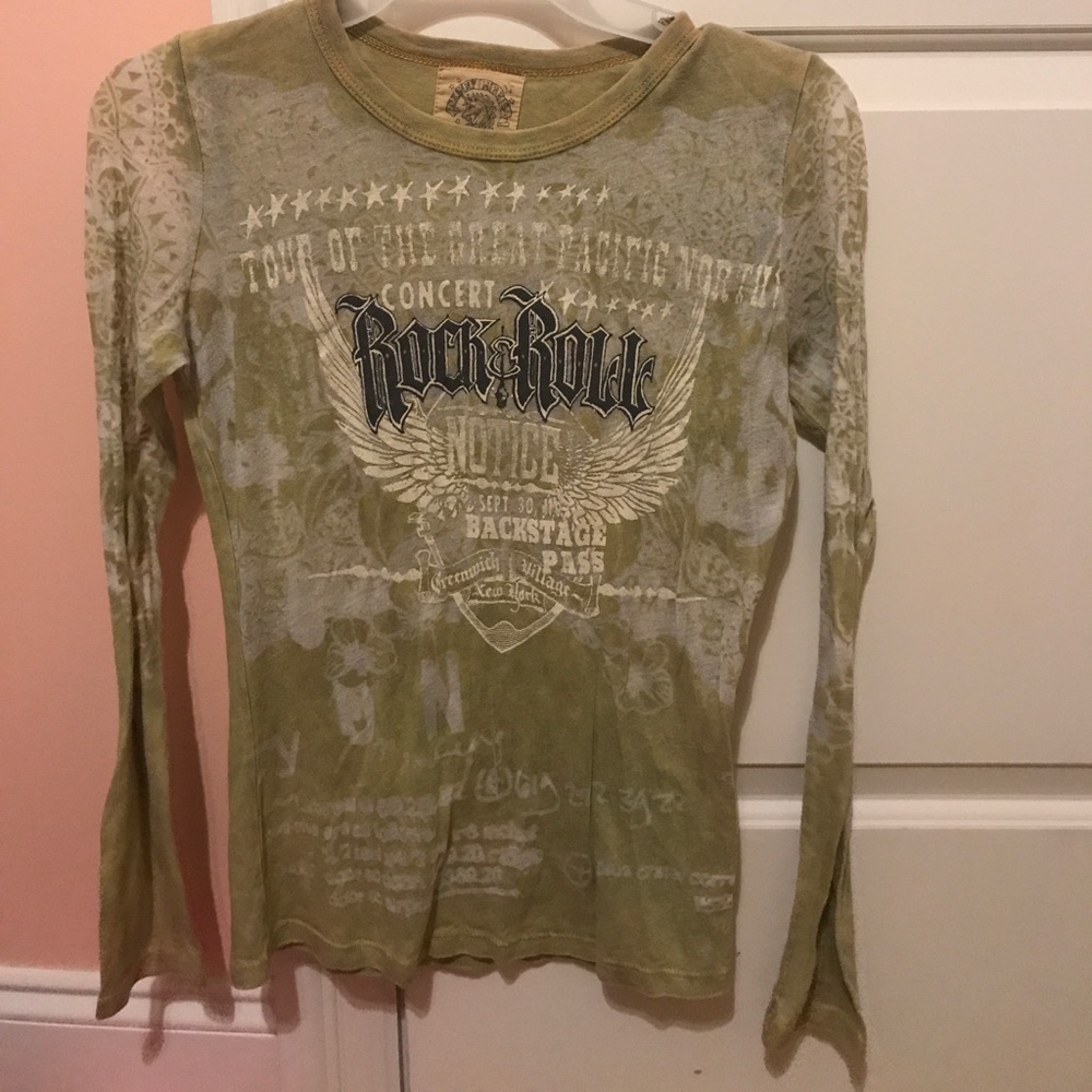 Long sleeve graphic burnout tee