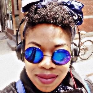 Meet your Posher, Vividly meka