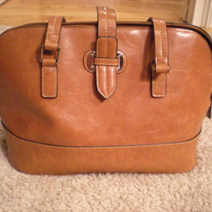 Brown/Camel purse