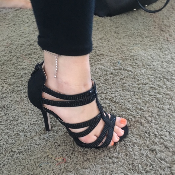 Cathy Jean black heels - Picture 4 of 7