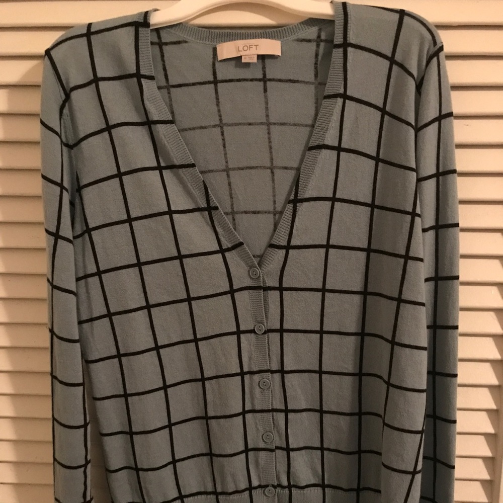 Ann Taylor LOFT Cardigan V- Neck