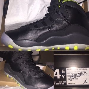 Air Jordan Retro 10's