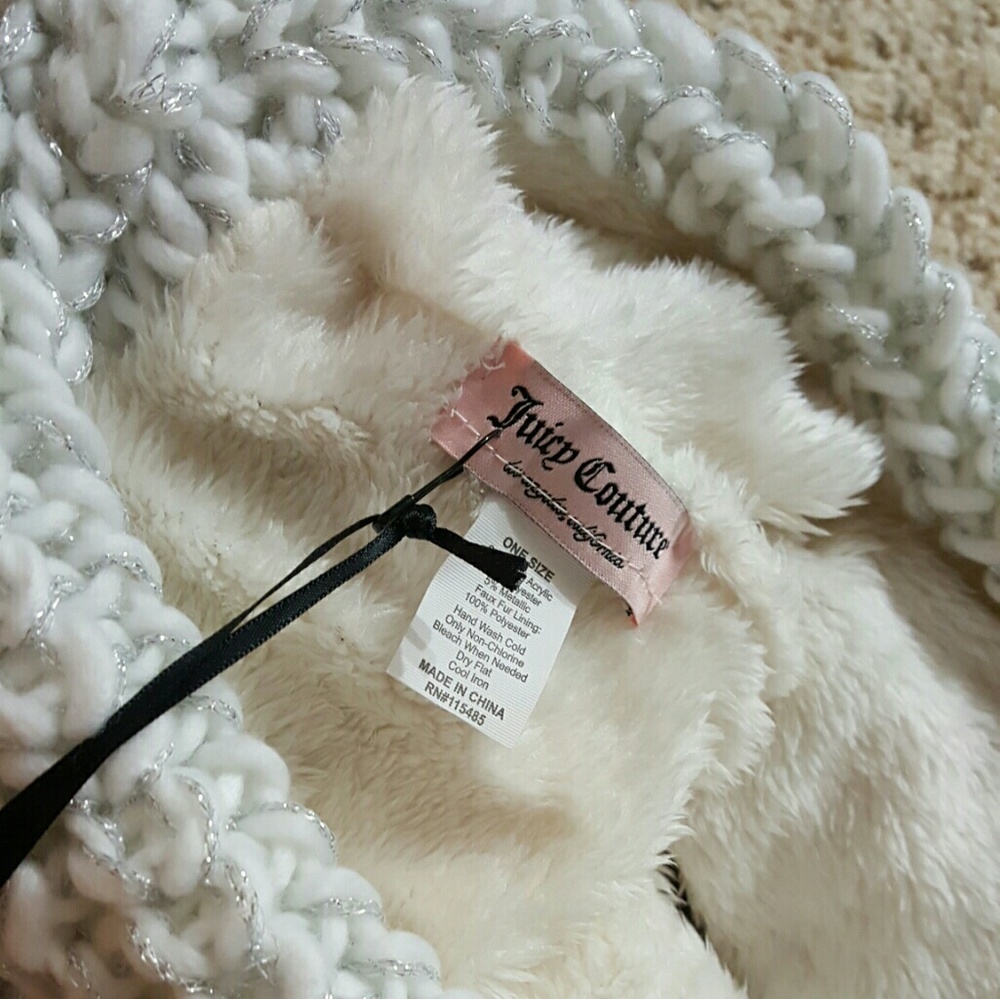 🎀NWT🎀 JUICY COUTURE FAUXFUR LINED INFINITY SCARF - Picture 7 of 8
