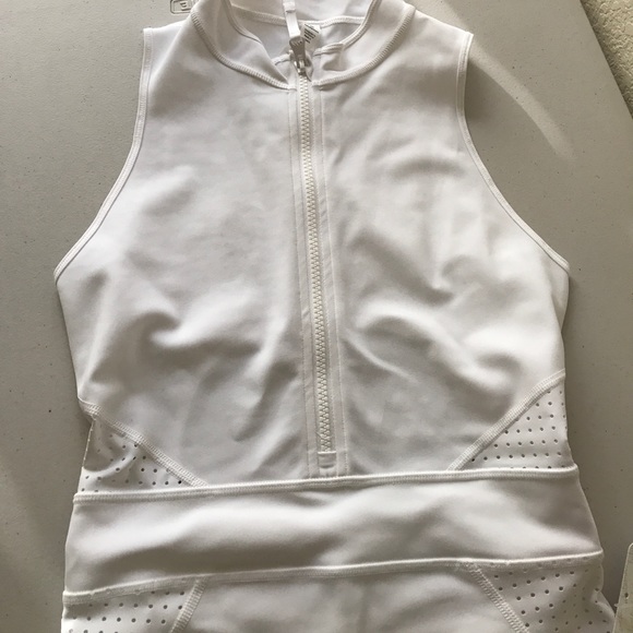 NWT WHITE LULULEMON WILD ABANDON ONE PIECE SWIM - Picture 4 of 8
