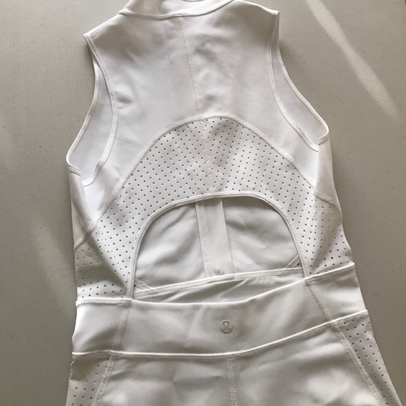 NWT WHITE LULULEMON WILD ABANDON ONE PIECE SWIM - Picture 7 of 8