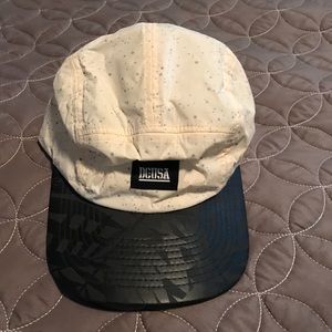 D.C. Shoes Strap back