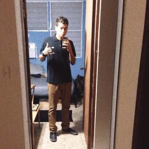 Meet your Posher, Emmanuel