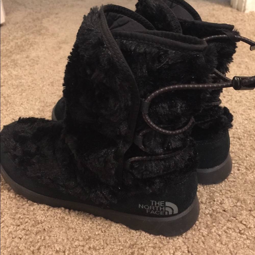 PRICE DROP!!! Like New. The North Face Boots. 7