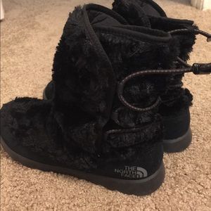 PRICE DROP!!! Like New. The North Face Boots. 7